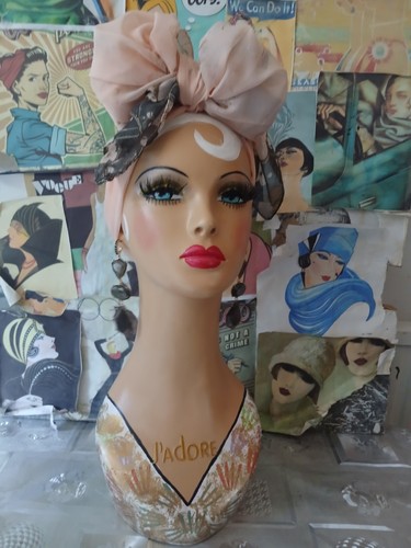 Vintage retro artdeco hand - artdeco,