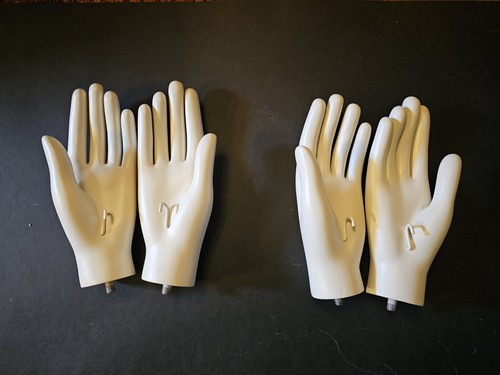 Pairs male manaquin hands - 2, of