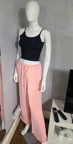 Female faceless full - full, body