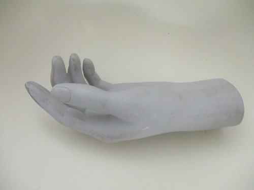 Vintage male mannequin hand